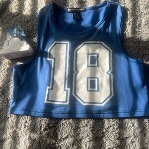 Small top in new blue without any use🎀